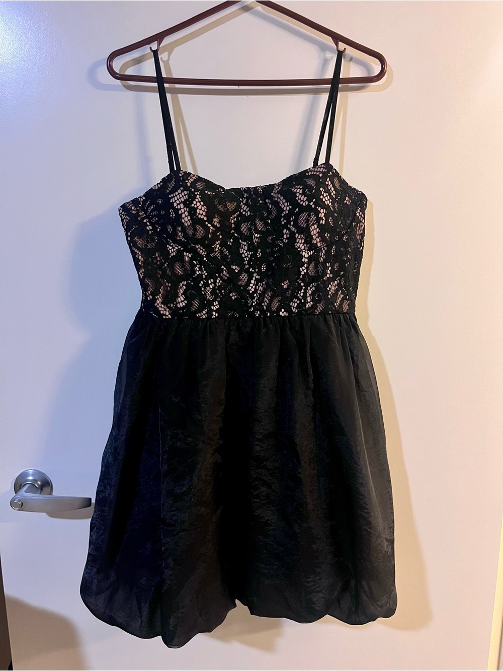 American Eagle adjustable strap party dress - size Medium - excellent condition